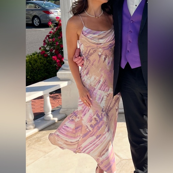 Hello Molly Full Time Glam Girl Midi Dress - Picture 2 of 3